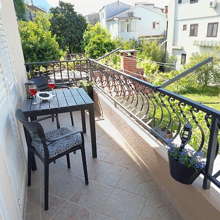 Apartman Komadina Hotell Makarska Exteriör bild