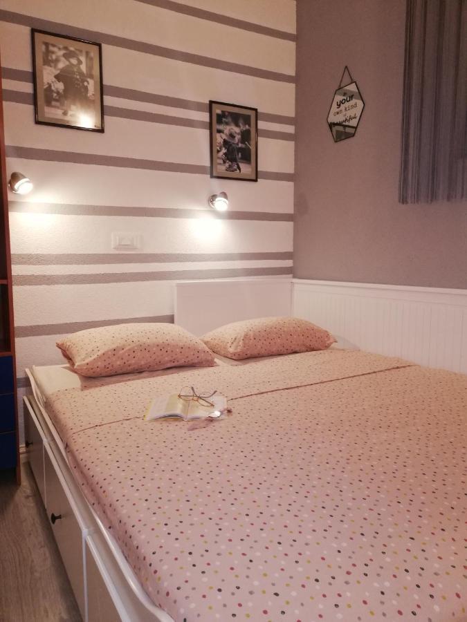 Apartman Komadina Hotell Makarska Exteriör bild
