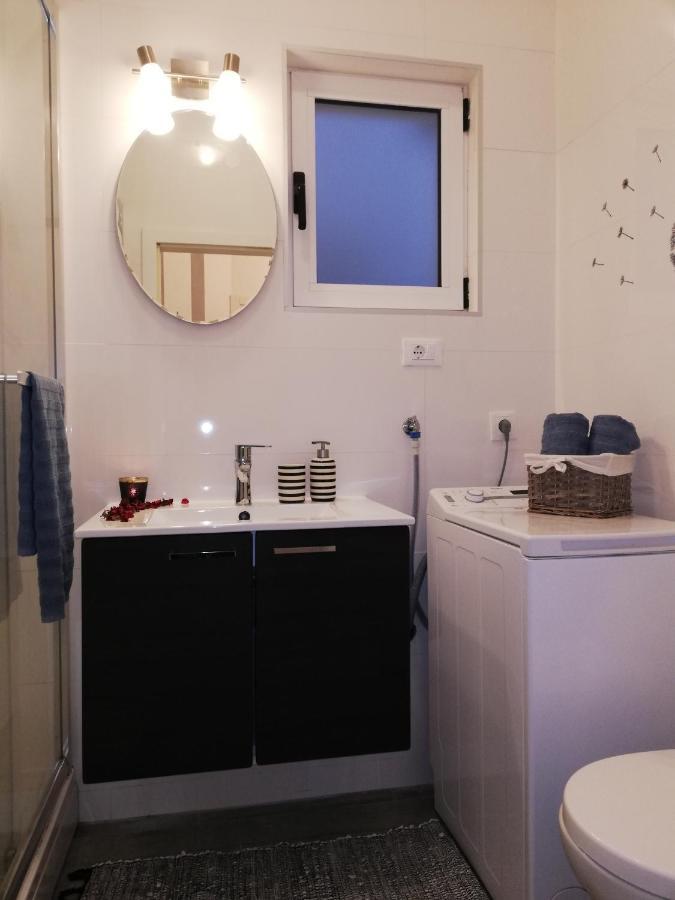 Apartman Komadina Hotell Makarska Exteriör bild