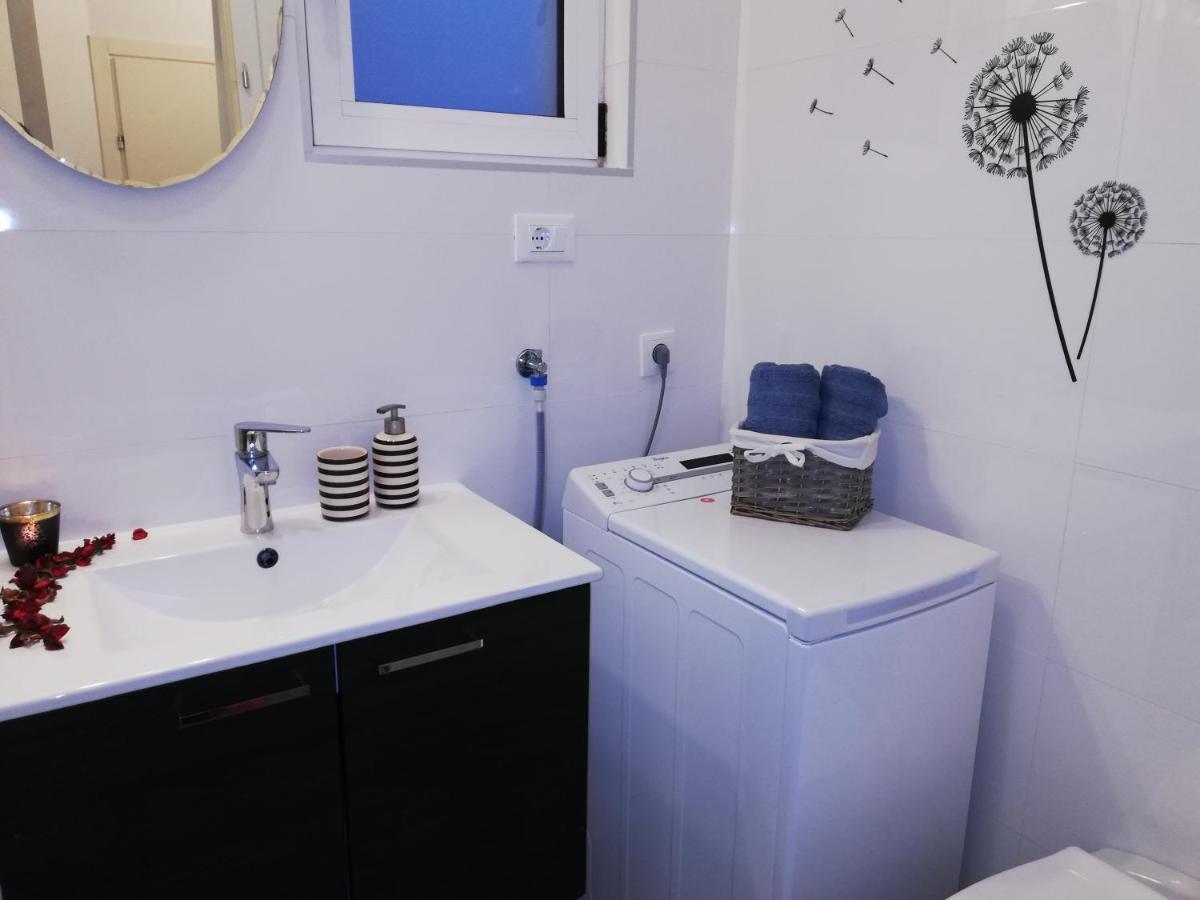 Apartman Komadina Hotell Makarska Exteriör bild